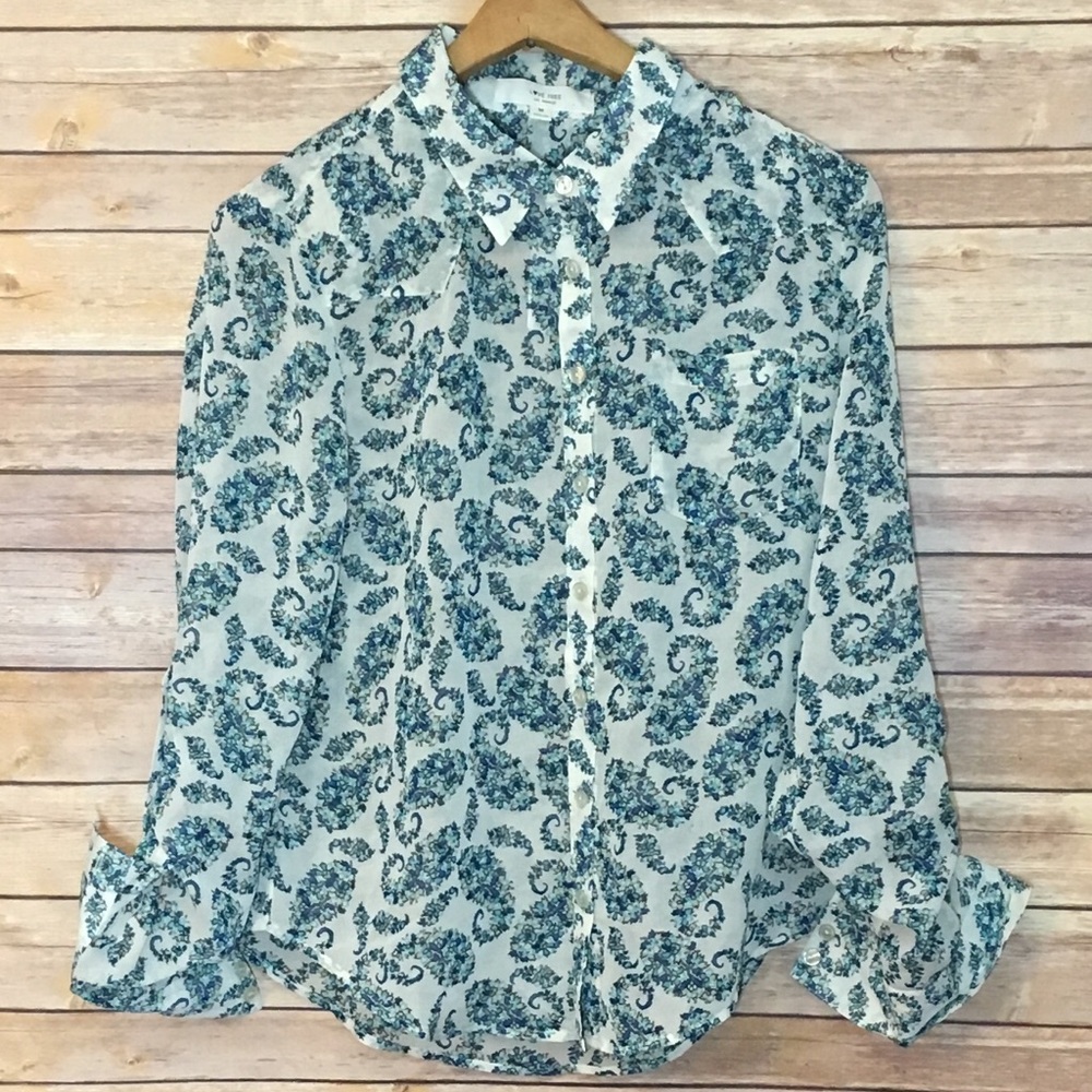 NWT! Paisley Blouse. Size M.
